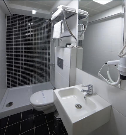 Imagen de la habitación del Walk In Hotel. Foto 5