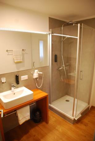 Imagen de la habitación del Walldorf Suites Boutique Hotel. Foto 15