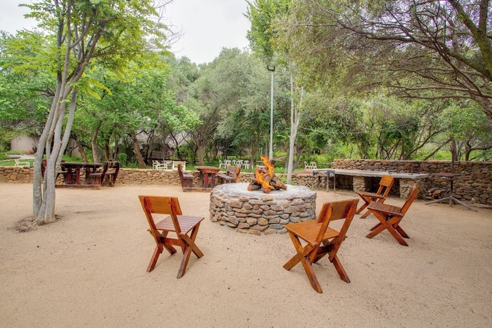 Imagen de los interiores del Warthogs Bush Lodge. Foto 14