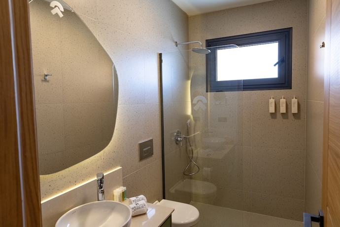 Imagen de la habitación del WeSuites. Foto 9