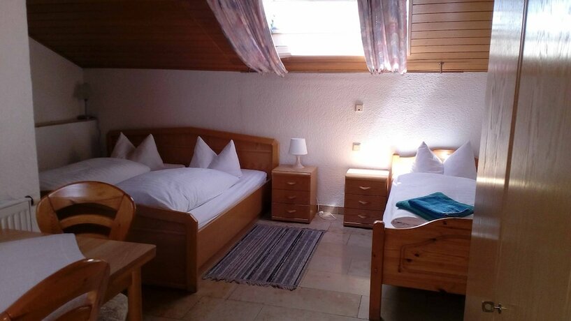 Imagen de la habitación del Weinhotel Goger. Foto 10