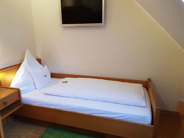 Imagen de la habitación del Weinhotel Klosterm&uuml;hle. Foto 2