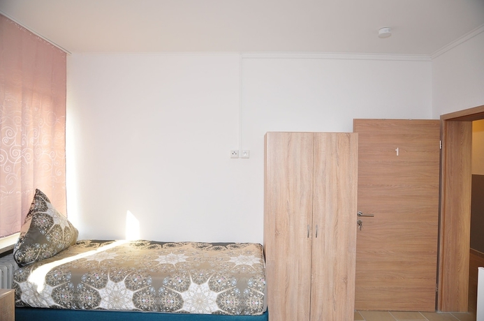 Imagen de la habitación del Weisenau Plaza. Foto 12