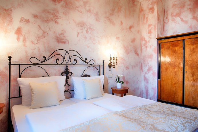 Imagen de la habitación del Welcome Hotel Schloss Lehen. Foto 12