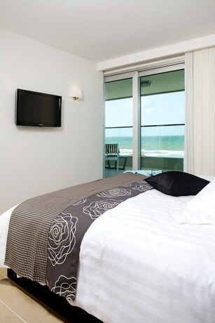 Imagen de la habitación del West All Suite Boutique Ashdod. Foto 19