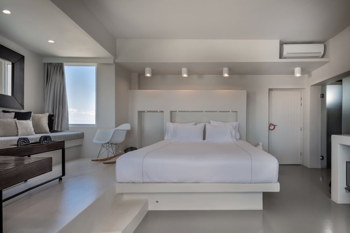 Imagen de la habitación del West East Suites. Foto 17