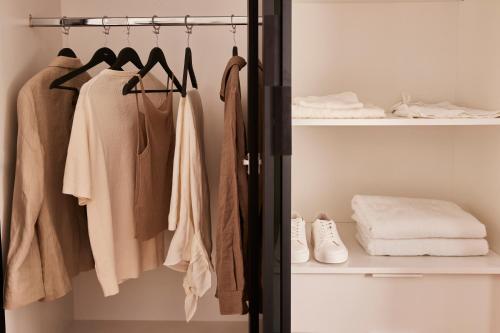 Imagen de la habitación del White City Limassol - Boutique Aparthotel. Foto 17