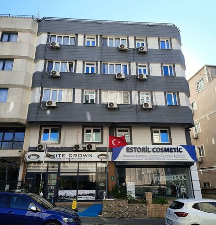 Imagen general del White Crown Apartman ve Yaşam Merkezi. Foto 9