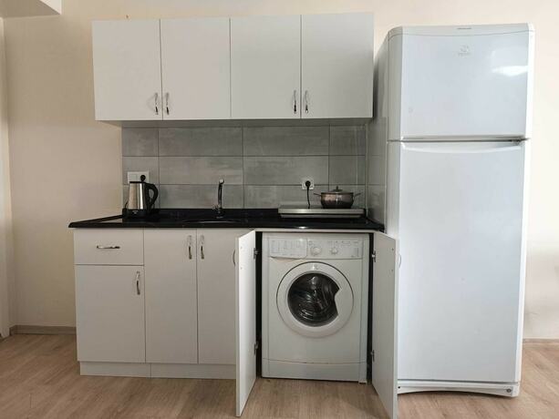 Imagen general del White Crown Apartman ve Yaşam Merkezi. Foto 10