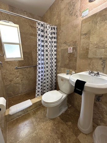 Imagen de la habitación del White Horse Motel. Foto 13