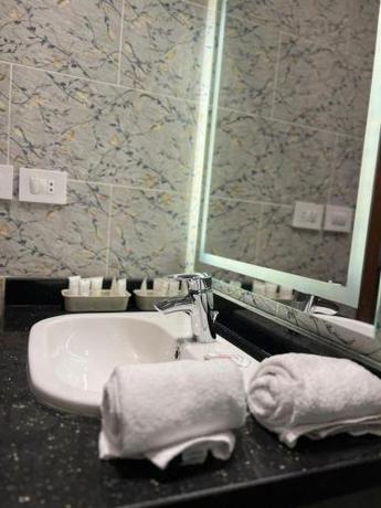 Imagen de la habitación del White Palace, Nuevo Cairo. Foto 17