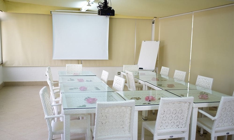 Imagen de los interiores del White Palace Otel. Foto 19