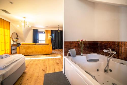 Imagen de la habitación del White Sails Solina. Foto 8