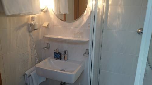 Imagen de la habitación del Wiesent&auml;ler Hof Hotel garni. Foto 15