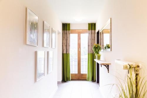 Imagen de la habitación del Wildgr&uuml;n Allg&auml;u Lodge. Foto 8