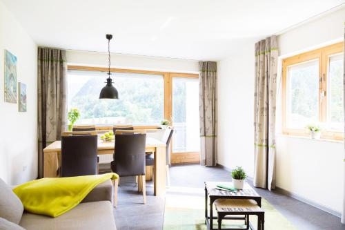 Imagen de la habitación del Wildgr&uuml;n Allg&auml;u Lodge. Foto 10