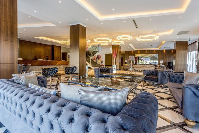 Imagen de los interiores del Willmont Hotel. Foto 17