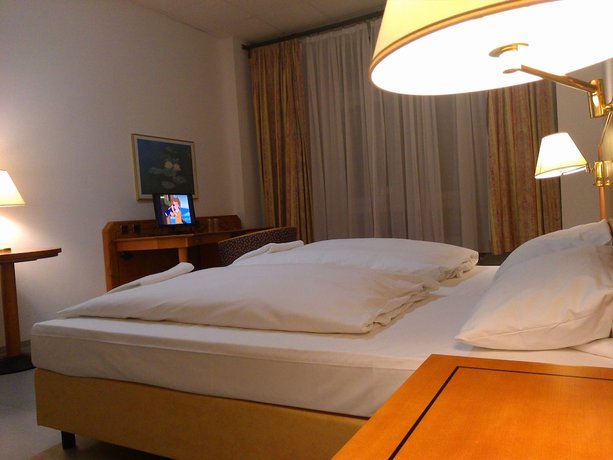 Imagen de la habitación del Willy Hotel Frankfurt. Foto 13