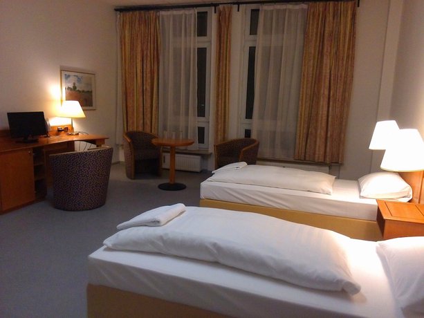 Imagen de la habitación del Willy Hotel Frankfurt. Foto 15