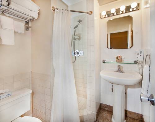 Imagen de la habitación del Windjammer Resort And Beach Club. Foto 6
