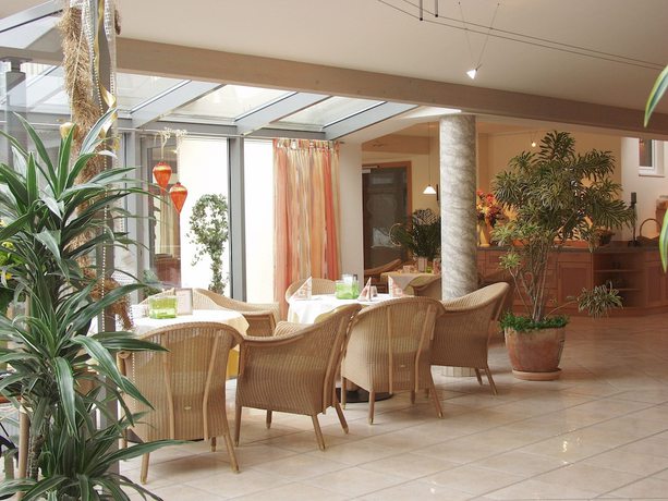 Imagen de los interiores del Wirth z Moosham. Foto 14