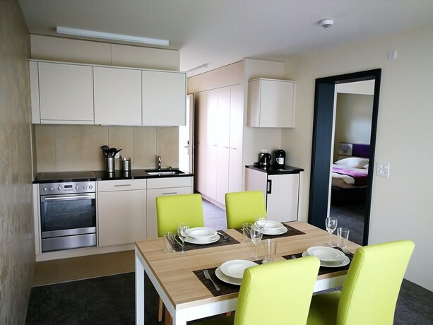 Imagen de la habitación del Wohnmotel. Foto 18