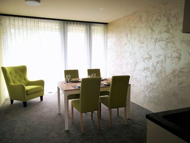 Imagen de la habitación del Wohnmotel. Foto 20