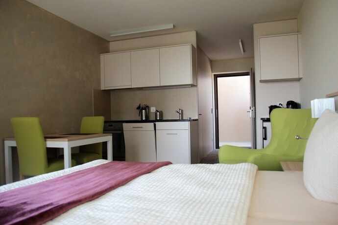 Imagen de la habitación del Wohnmotel. Foto 40