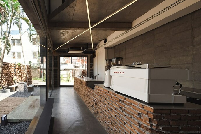 Imagen de los interiores del Wonderwall Hotel by ZUZU. Foto 19