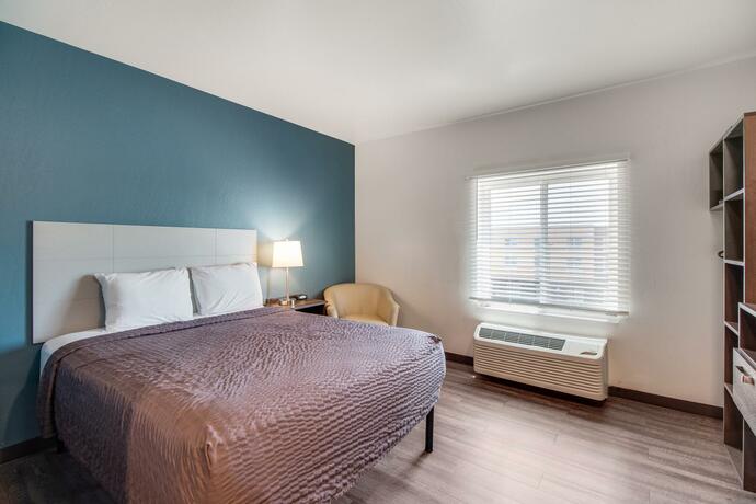 Imagen general del WoodSpring Suites Bakersfield Airport. Foto 11