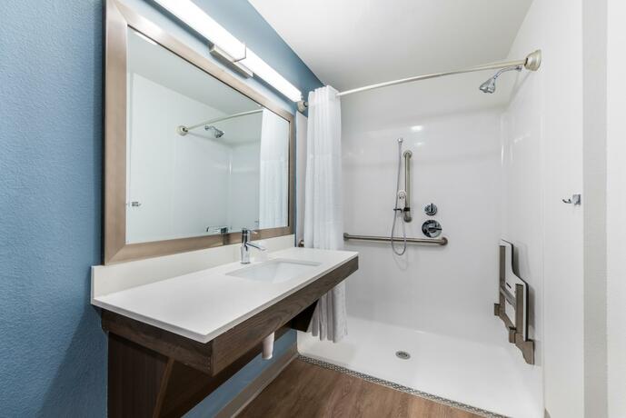 Imagen general del WoodSpring Suites Charlotte - University Research Park. Foto 5