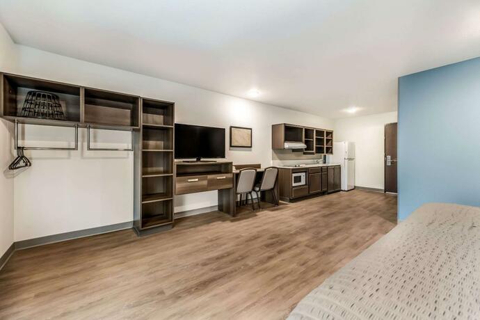 Imagen general del WoodSpring Suites Charlotte - University Research Park. Foto 22