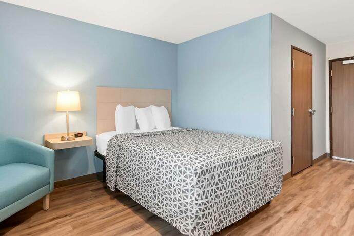 Imagen general del WoodSpring Suites Pensacola West. Foto 32