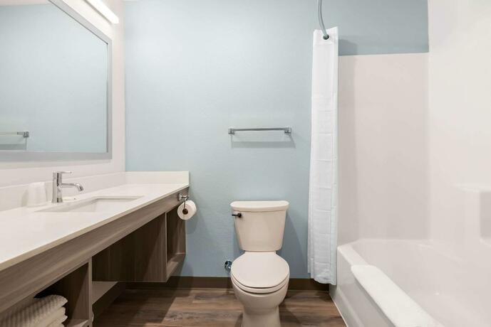 Imagen general del WoodSpring Suites Savannah West Chatham Parkway. Foto 3