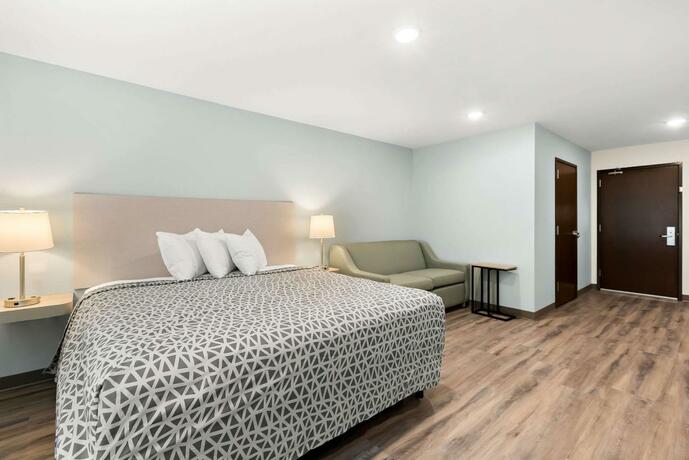 Imagen general del WoodSpring Suites Savannah West Chatham Parkway. Foto 12