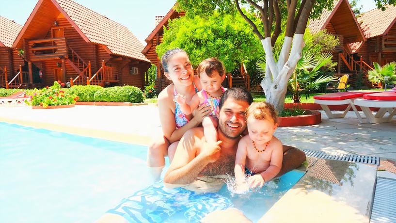 Imagen de la piscina del Woodline Hotel. Foto 14