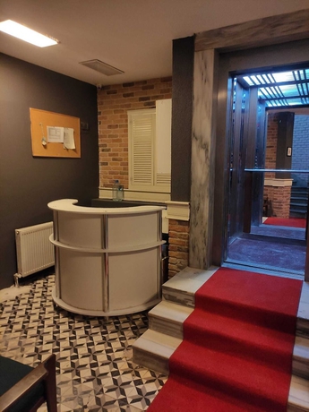 Imagen de los interiores del World Center Taksim Hotel. Foto 18
