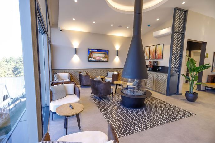 Imagen de los interiores del World Deluxe Forest. Foto 19