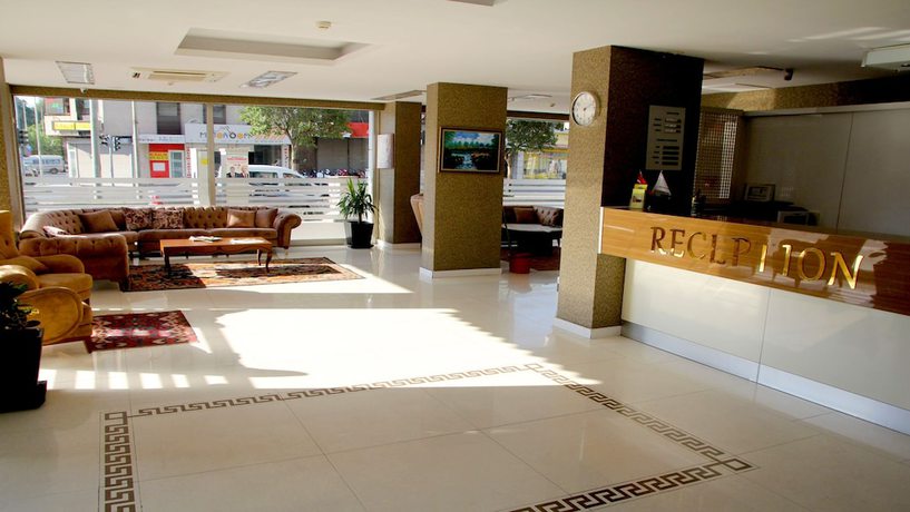 Imagen de los interiores del Wox Ew Hotel. Foto 19