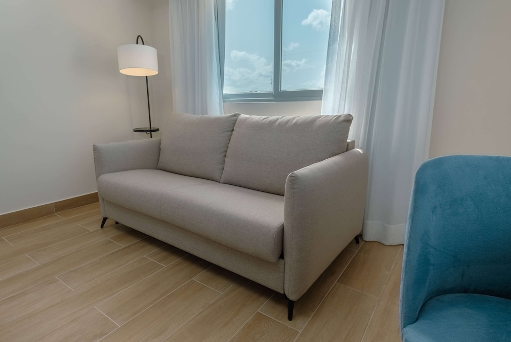 Imagen de la habitación del Wyndham Garden El Morro Montecristi. Foto 9