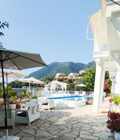 Imagen de la piscina del Xenia and Antonis. Foto 10