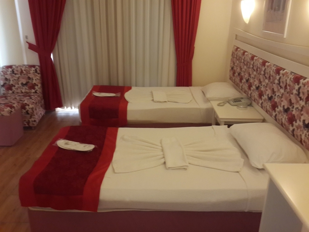 Imagen de la habitación del Xeno Club Mare Hotel. Foto 15