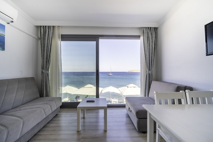 Imagen de la habitación del YALI SUİTES HOTEL. Foto 2