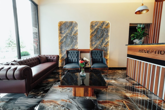 Imagen de los interiores del YAMANS PARK HOTEL. Foto 13
