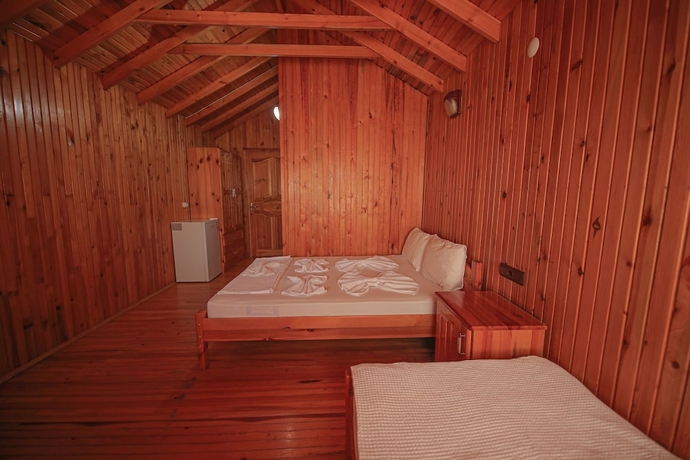 Imagen de la habitación del YAVUZ MOTEL ADRASAN. Foto 10