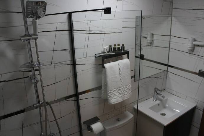 Imagen de la habitación del YELKEN OTEL. Foto 19