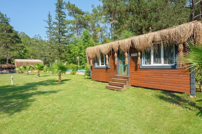 Imagen de los interiores del YUSALİS GARDEN HOTEL. Foto 16