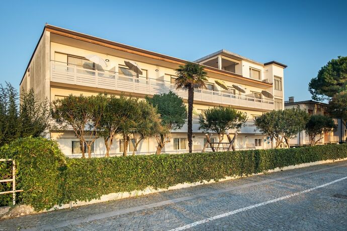 Imagen general del Yachting Residence, Lignano Sabbiadoro. Foto 1
