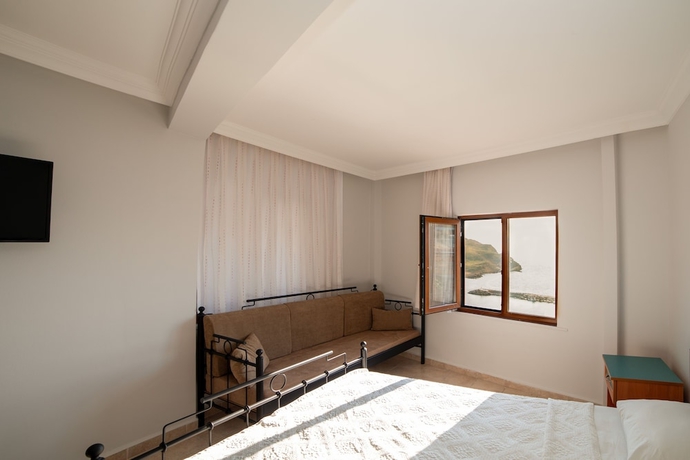 Imagen de la habitación del Yakamoz Otel. Foto 13