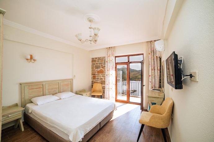 Imagen de la habitación del Yakamoz Otel. Foto 15